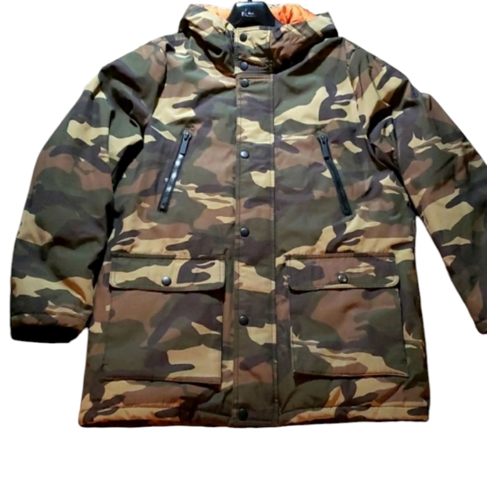 EUC, Club Room Parka with Hood Jacket Camouflage, Men's size medium
